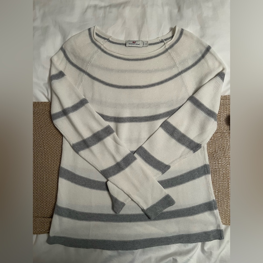 Vineyard Vines Women's Crew Neck Sweater - White and Gray/blue Stripes